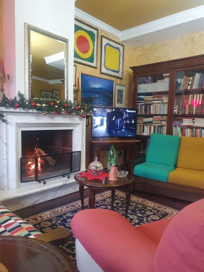 Bed and Breakfast Ospitalita Il Noce Brusciano Exterior foto